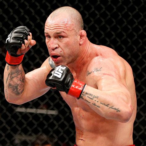 He is a former <b>UFC</b> Middleweight Champion and holds the record for the longest title reign in <b>UFC</b> history at 2,457 days. . Silva ufc fighter